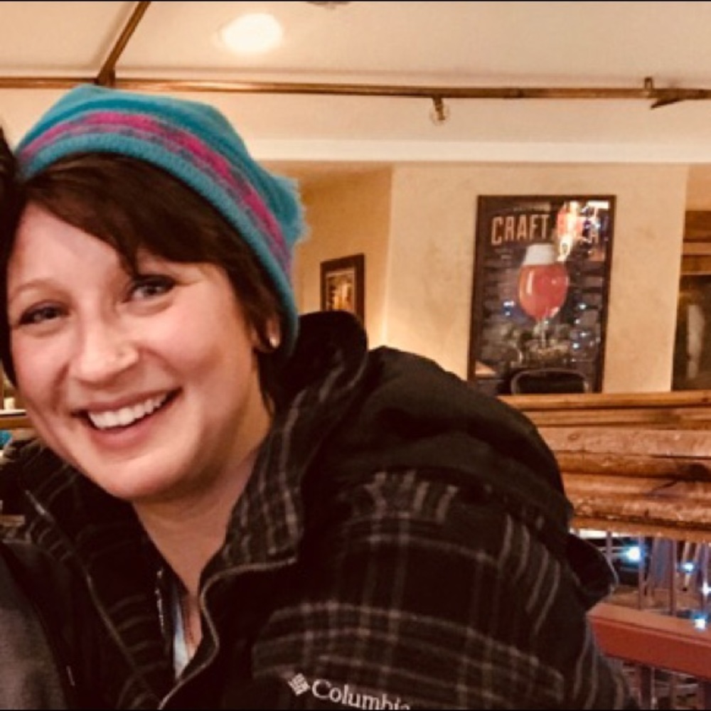 Meet your Posher, Jennifer